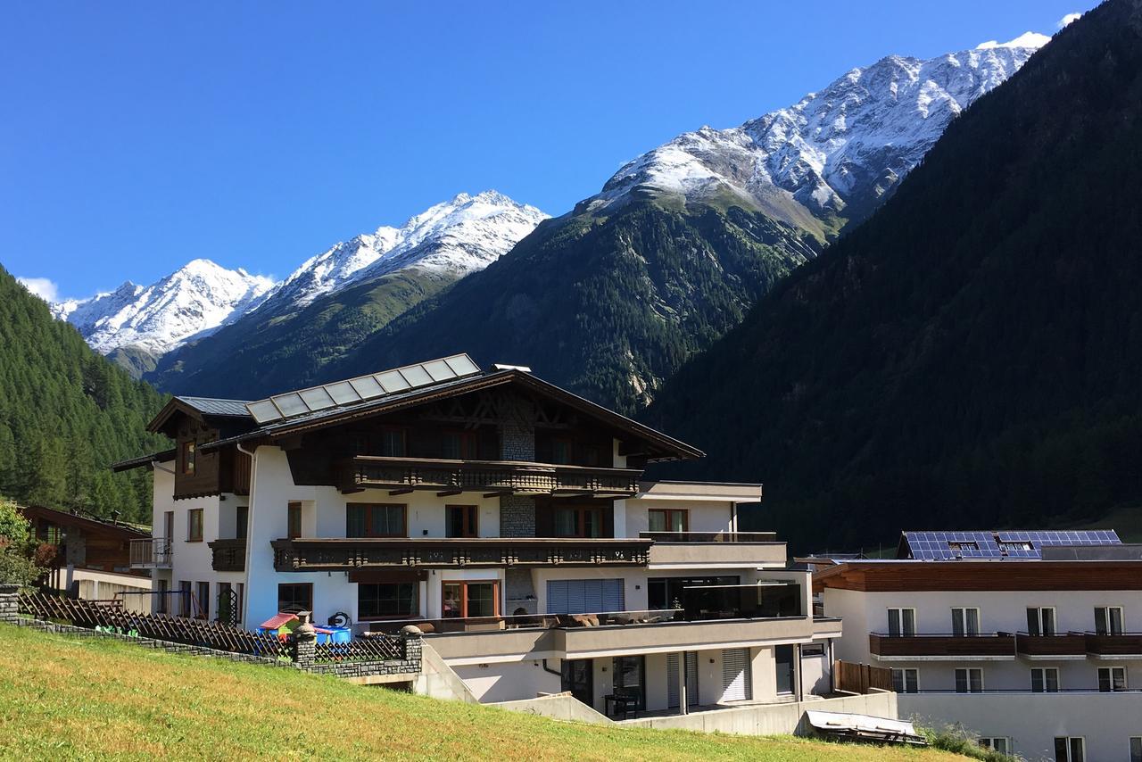 Fruehstueckspension Astoria Sölden Exteriér fotografie